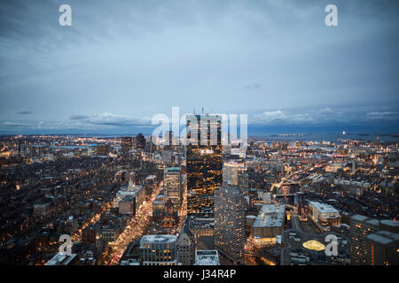 Uptown Boston Skyline bei Nacht in Massachusetts, United States, USA Stockfoto