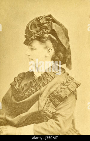 Antike c1870 Foto von Victoria Woodhull. Victoria Claflin Woodhull, später Victoria Woodhull Martin (1838 – 1927) war ein US-amerikanischer Führer der Bewegung der Frau. Im Jahre 1872 lief Woodhull für Präsidenten der Vereinigten Staaten. QUELLE: CARTE DE VISITE ORIGINALFOTO. Stockfoto