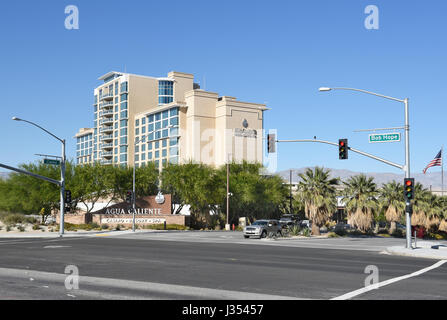 PALM SPRINGS, CA - 24. März 2017: The Bob Hope Drive Eintritt in das Agua Caliente Casino Resort Spa. Stockfoto