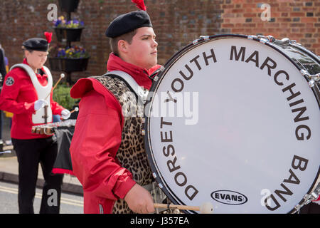 Dorset Jugend Marching Band. Eines der Bürgermeister von Wimborne Wohltätigkeitsorganisationen. Stockfoto