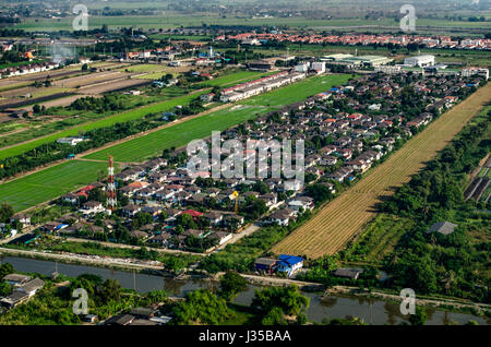 Gehäuse und Land Entwicklung Luftaufnahmen in Asien Stockfoto