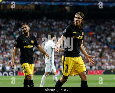 Madrid, Spanien. 2. Mai 2017. 03 Filipe Luis (Atletico de Madrid) während der ersten Bein Fußballspiel zwischen Real Madrid und Atletico Madrid im Santiago Bernabeu Stadion in Madrid, Spanien, Dienstag, 2. Mai 2017 Champions League-Halbfinale. Bildnachweis: Gtres Información Más lokalen auf line,S.L./Alamy Live News Stockfoto