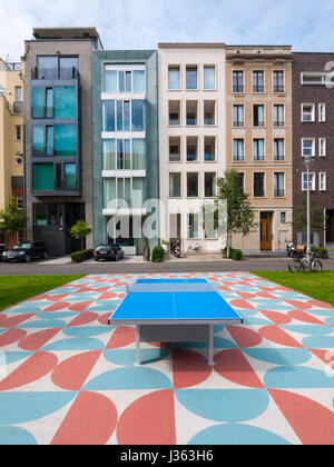 Moderne Luxus Stadthäuser im Bezirk Mitte von Berlin, Deutschland Stockfoto