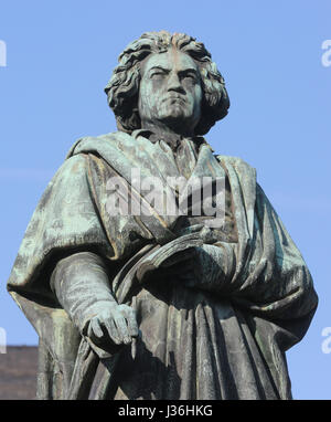 Deutschland, Beethoven-Denkmals auf dem Münster-Platz in Bonn Stockfoto