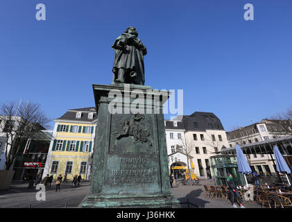 Deutschland, Beethoven-Denkmals auf dem Münster-Platz in Bonn Stockfoto