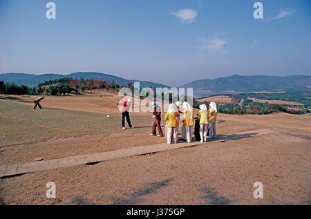 Südkoreanischen Mädchen Golf-Caddies, Golfplatz in Südkorea, Asien Stockfoto