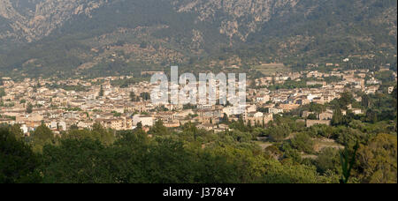 Panoramablick von Sóller aus dem Zug, Mallorca, Spanien Stockfoto