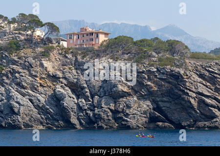 Haus auf den Klippen in Port de Sóller, Mallorca, Spanien Stockfoto