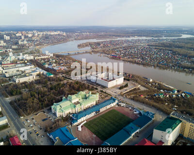 Die kulturelle Mitte von Ufa-Stadt. Luftbild Stockfoto