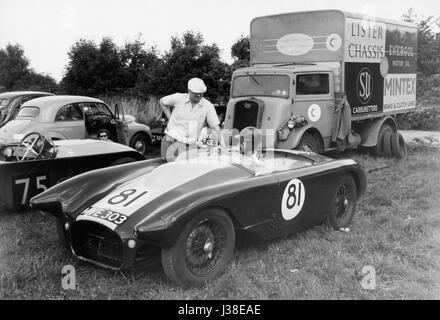 Lister Bristol mit Archie Scott Brown und Brian Lister 1954 Stockfoto