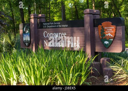 Der Eingang zum Congaree Nationalpark in Hopkins in South Carolina. Stockfoto