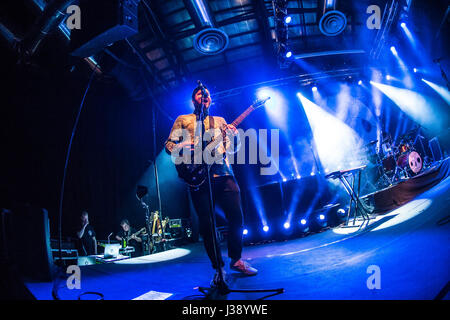 Mailand, Italien. 3. Mai 2017. Britische Rockband führt geben Sie Shikari live auf Alcatraz. (Foto: Mairo Cinquetti/Pacific Press) Bildnachweis: Pazifische Presse/Alamy Live-Nachrichten Stockfoto