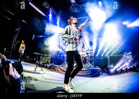 Mailand, Italien. 3. Mai 2017. Britische Rockband führt geben Sie Shikari live auf Alcatraz. (Foto: Mairo Cinquetti/Pacific Press) Bildnachweis: Pazifische Presse/Alamy Live-Nachrichten Stockfoto