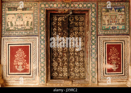 Palast in Bundi - Gemälde an der Wand, Indien, Rajahstan Stockfoto