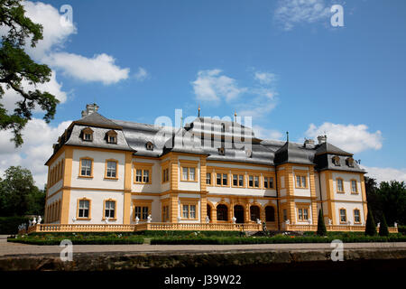 Schloss Veithoechheim, Dependance Sommerresidenz der Fuerstbischoefe von Wuerzburg, Veitshöchheim, Unterfranken, Bayern, Deutschland Stockfoto