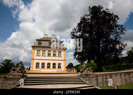 Schloss Veithoechheim, Dependance Sommerresidenz der Fuerstbischoefe von Wuerzburg, Veitshöchheim, Unterfranken, Bayern, Deutschland Stockfoto