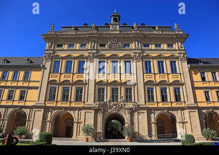 Deutschland, Unterfranken, in der Altstadt von Wuerzburg, Im Innenhof des Juliussspitals Stockfoto