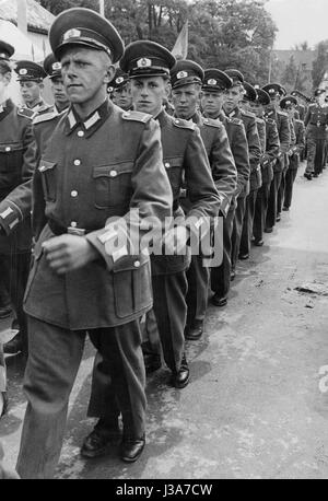 Soldaten der nationalen Volksarmee Stockfoto