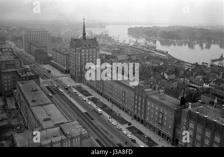 Blick auf die Lange Straße (lange Straße) in Rostock, 1963 Stockfoto