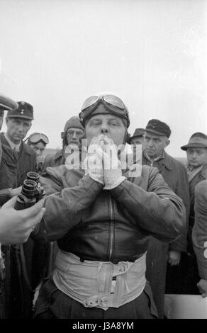 "Hermann Böhm auf der NSU '' Delphin III'', 1951" Stockfoto