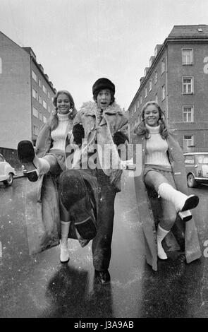 Ilja Richter und die Koenig Zwillinge, 1970 Stockfoto