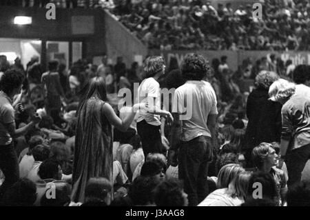 Menge bei einem Rock-Festival in München, 1970 Stockfoto