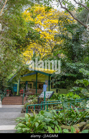 Eingang zum Foster Botanical Gardens in Honolulu Hawaii Stockfoto