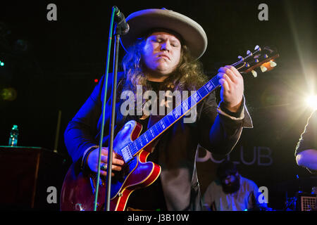 Mailand, Italien. 3. Mai 2017. Die amerikanische Rock-Blues-Gruppe MARCUS König BAND live auf der Bühne Legend Club spielt präsentieren ihr zweite Album "The Marcus King Band" Credit: Rodolfo weitertransferiert/Alamy Live News Stockfoto