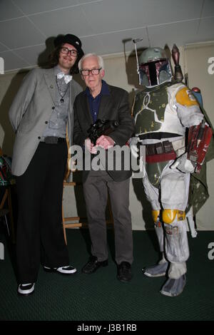 Blackfriars Ouseburn Kino, Newcastle Upon Tyne, UK. 4. Mai 2017. Star Wars Tag: Ein Abend mit Boba Fett. Schauspieler Jeremy Bulloch spielte Boba Fett in Star Wars Trilogie, UK Credit: David Whinham/Alamy Live News Stockfoto