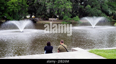 New Orleans, USA. 4. Mai 2017. Wetter am Stadtpark in New Orleans, Louisiana, USA. Bildnachweis: Brent Clark/Alamy Live-Nachrichten Stockfoto