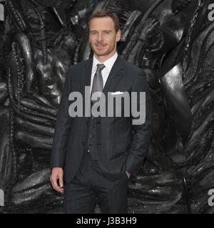 London, UK. 4. Mai 2017. Michael Fassbender besucht die World Premiere von ALIEN Bund. London, UK. 05.04.2017 | Nutzung weltweit Credit: Dpa/Alamy Live-Nachrichten Stockfoto