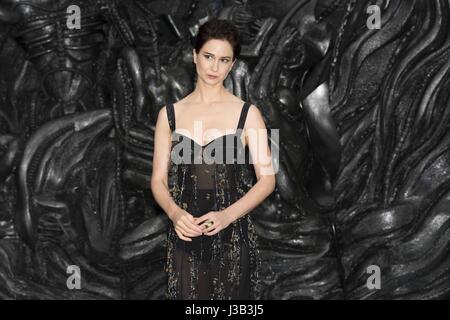 London, UK. 4. Mai 2017. Katherine Waterston besucht die World Premiere von ALIEN Bund. London, UK. 05.04.2017 | Nutzung weltweit Credit: Dpa/Alamy Live-Nachrichten Stockfoto