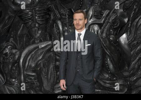 London, UK. 4. Mai 2017. Michael Fassbender besucht die World Premiere von ALIEN Bund. London, UK. 05.04.2017 | Nutzung weltweit Credit: Dpa/Alamy Live-Nachrichten Stockfoto