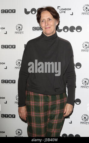 London, UK. 4. Mai 2017. Fiona Shaw am 6. LOCO London Comedy Film Festival - The UK-Premiere von The Hippopotamus am BFI Southbank, London auf Kredit kann 4. 2017: KEITH MAYHEW/Alamy Live News Stockfoto