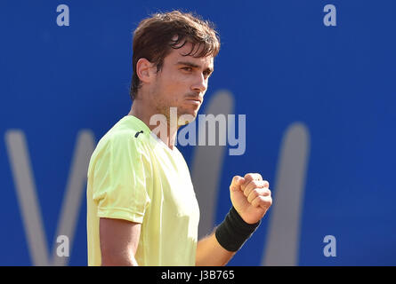 München, Deutschland. 5. Mai 2017. Die argentinische Guido Pella feiert seine Männer Viertelfinale Einzel gegen seinen Landsmann Zeballos auf der ATP-Tennis-Turnier in München, Deutschland, 5. Mai 2017. Foto: Angelika Warmuth / / Dpa/Alamy Live News Stockfoto