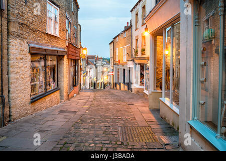 Gepflasterten Straßen in Catherine Hill in Frome in Somerset Stockfoto