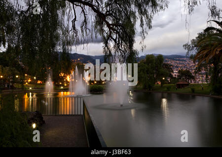 Brunnen in den Abend-Gärten von Funchal, Madeira Stockfoto