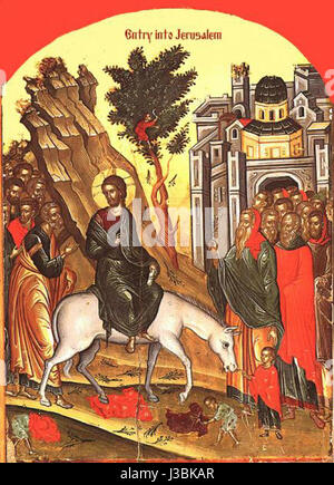 Dieses historische Kunstwerk zeigt den Moment des Eintritts Jesu Christi in Jerusalem, der am Palmensonntag gefeiert wurde. Die Szene repräsentiert oft die Erfüllung der Prophezeiung, in der Jesus von Menschenmassen begrüßt wird, die Palmenzweige winken, während er auf einem Esel reitet, was Frieden und Demut symbolisiert. Stockfoto