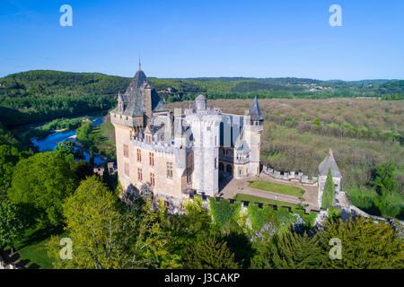 Luftaufnahme des Chateau de Montfort, Dordogne, Frankreich. Stockfoto