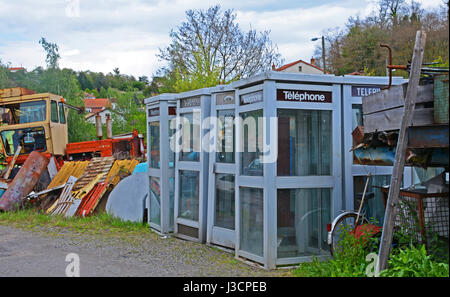 altes Telefon Cabold-fashionedins Stockfoto