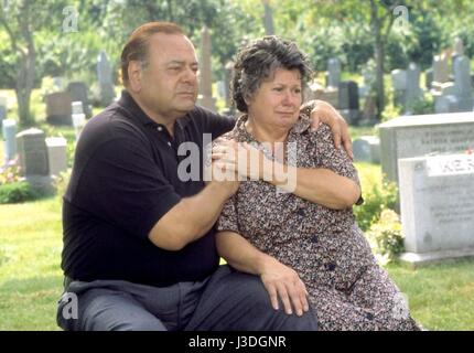 Mambo Italiano Jahr: 2003 - Kanada Paul Sorvino, Ginette Reno Regie: Émile Perron Stockfoto