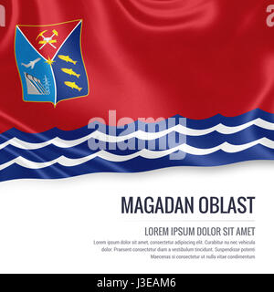 Russischen Magadan Oblast Flaggenstaat auf einem isolierten weißen Hintergrund winken. Staatliche Name und den Textbereich für Ihre Nachricht. 3D Illustration. Stockfoto