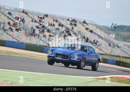 Chevrolet Camaro Z28 auf Magny-Cours zu verfolgen, Stockfoto