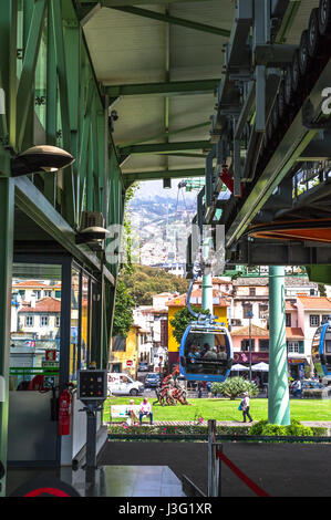 Seilbahn von Funchal aus der Stadt-Station verlassen Stockfoto