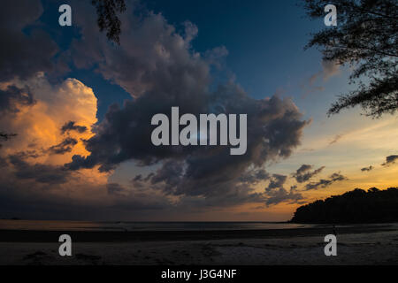 Koh Phayam Sonnenuntergang Stockfoto