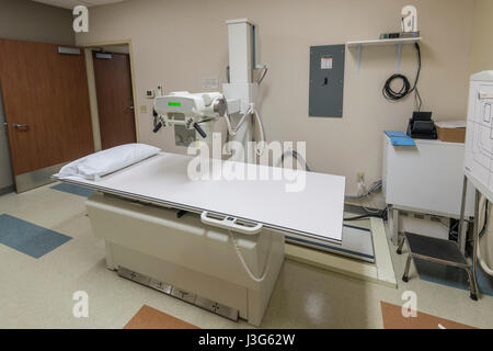 X-Ray x-ray Geräten im Krankenhaus Stockfoto