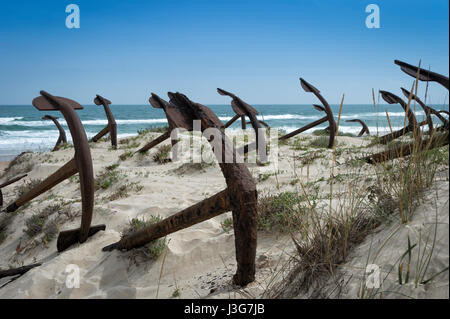 Anker-Friedhof von Barril Strand, Tavira, Portugal Stockfoto