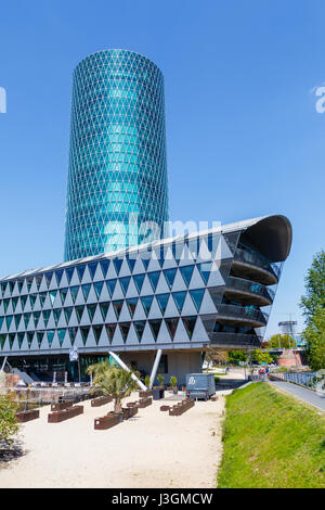 Westhafen Tower, Frankfurt am Main, Deutschland. April 2017. Stockfoto