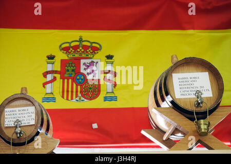 Miami Florida, Delicias de Espana, spanisches Restaurant, Spanien, Flagge, Weinfass, Eichenholz, Haus, Haus Häuser Häuser Häuser Häuser Residenz, Residenz, collectibl Stockfoto