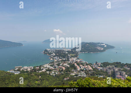 Wandern von Sai Wan Ho, Stanley über Mount Parker, Tai Tam Reservoir und den Zwillingen. Stockfoto